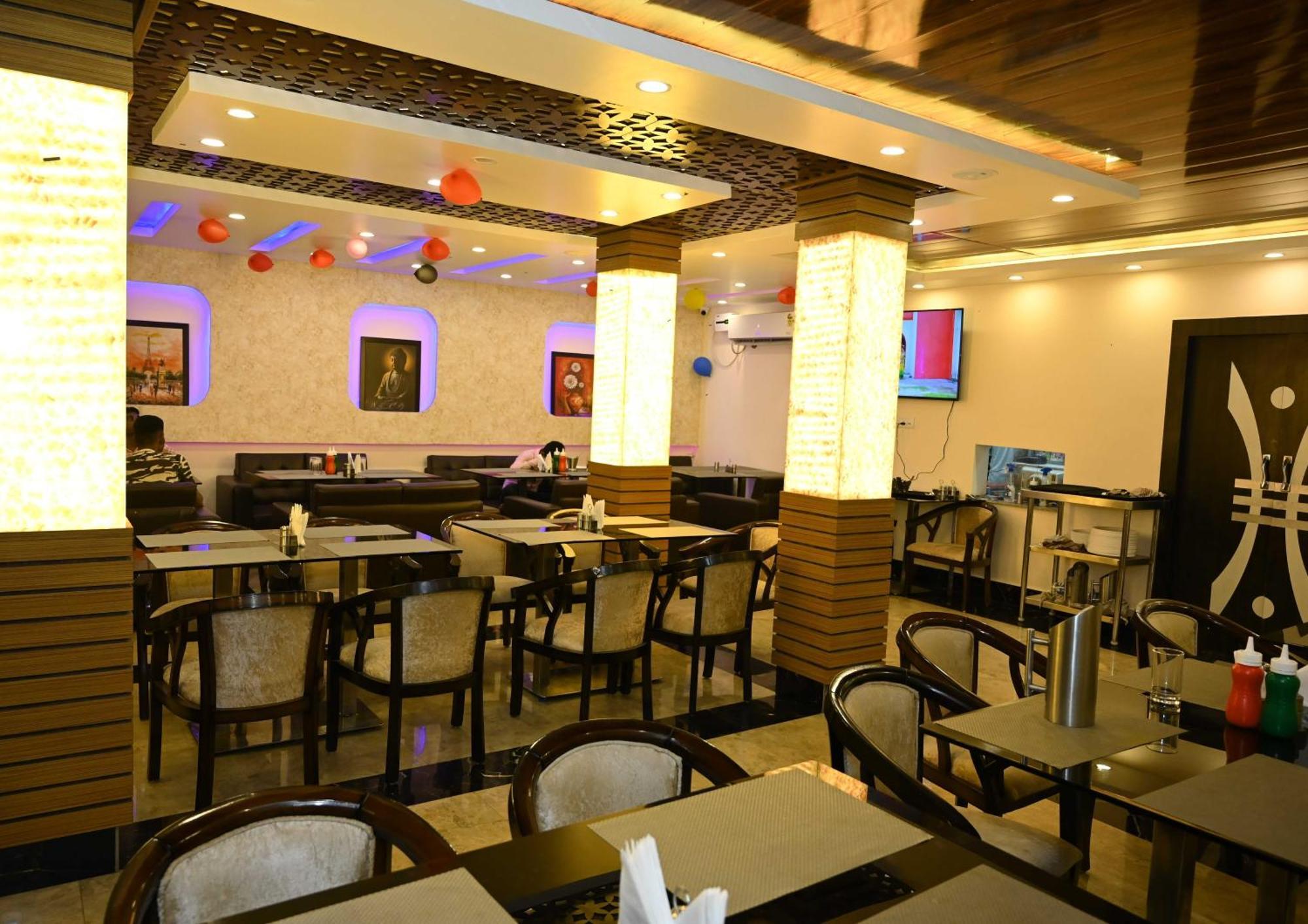 Super Hotel O Glance Inn Patna  Extérieur photo
